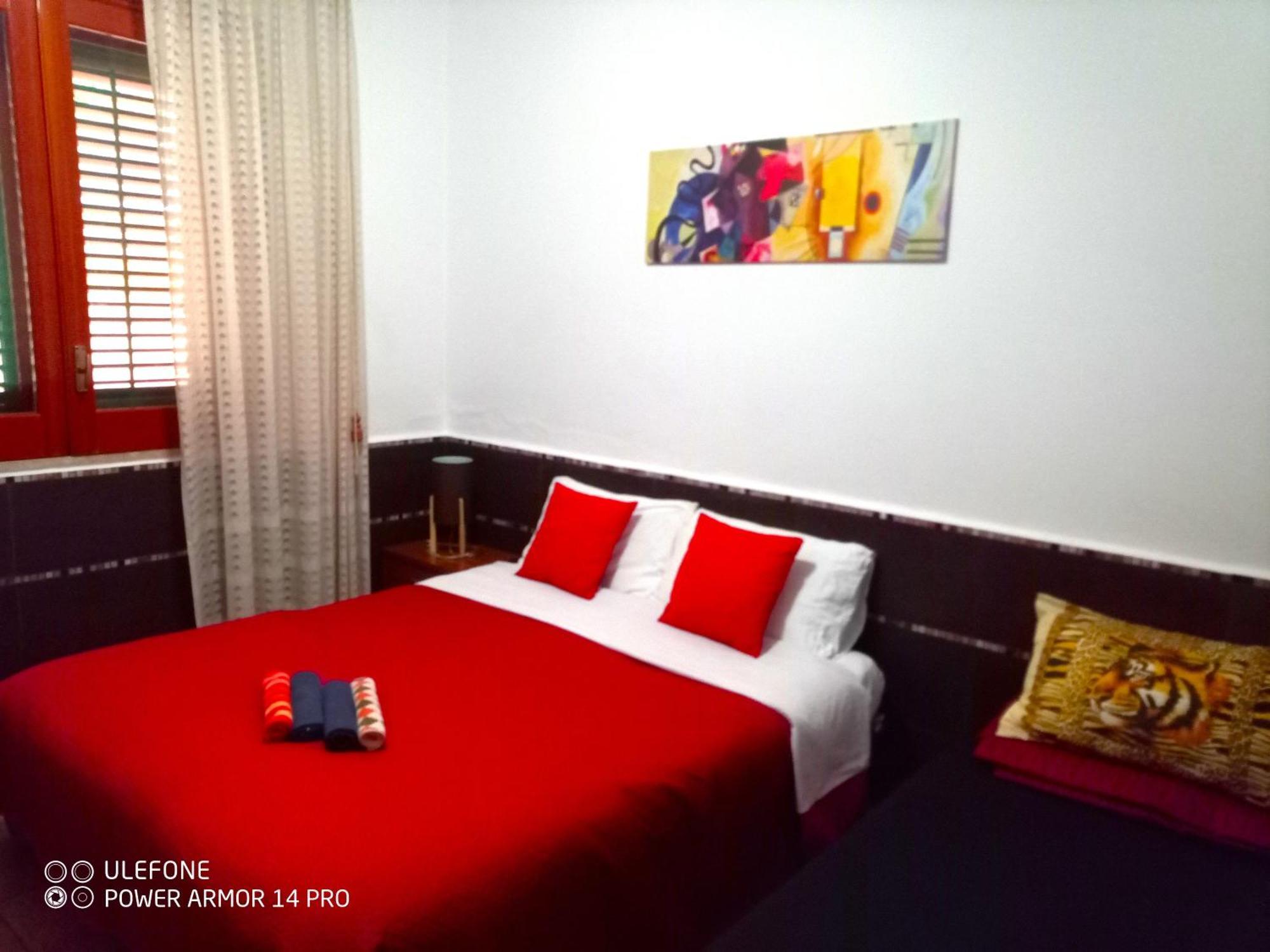 Green Villa Sand Beach Center Close Sea Veiw เชฟาลู ภายนอก รูปภาพ