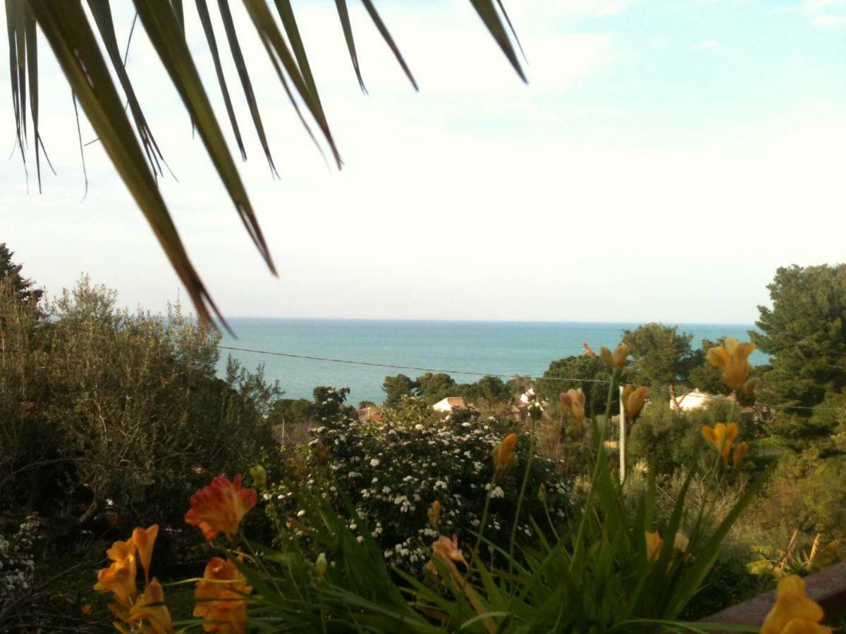 Green Villa Sand Beach Center Close Sea Veiw เชฟาลู ภายนอก รูปภาพ