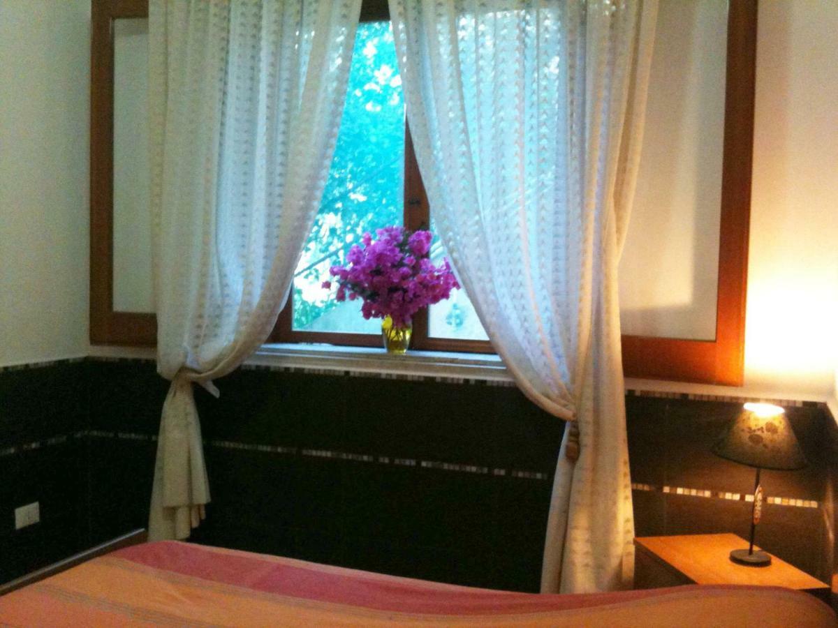 Green Villa Sand Beach Center Close Sea Veiw เชฟาลู ภายนอก รูปภาพ